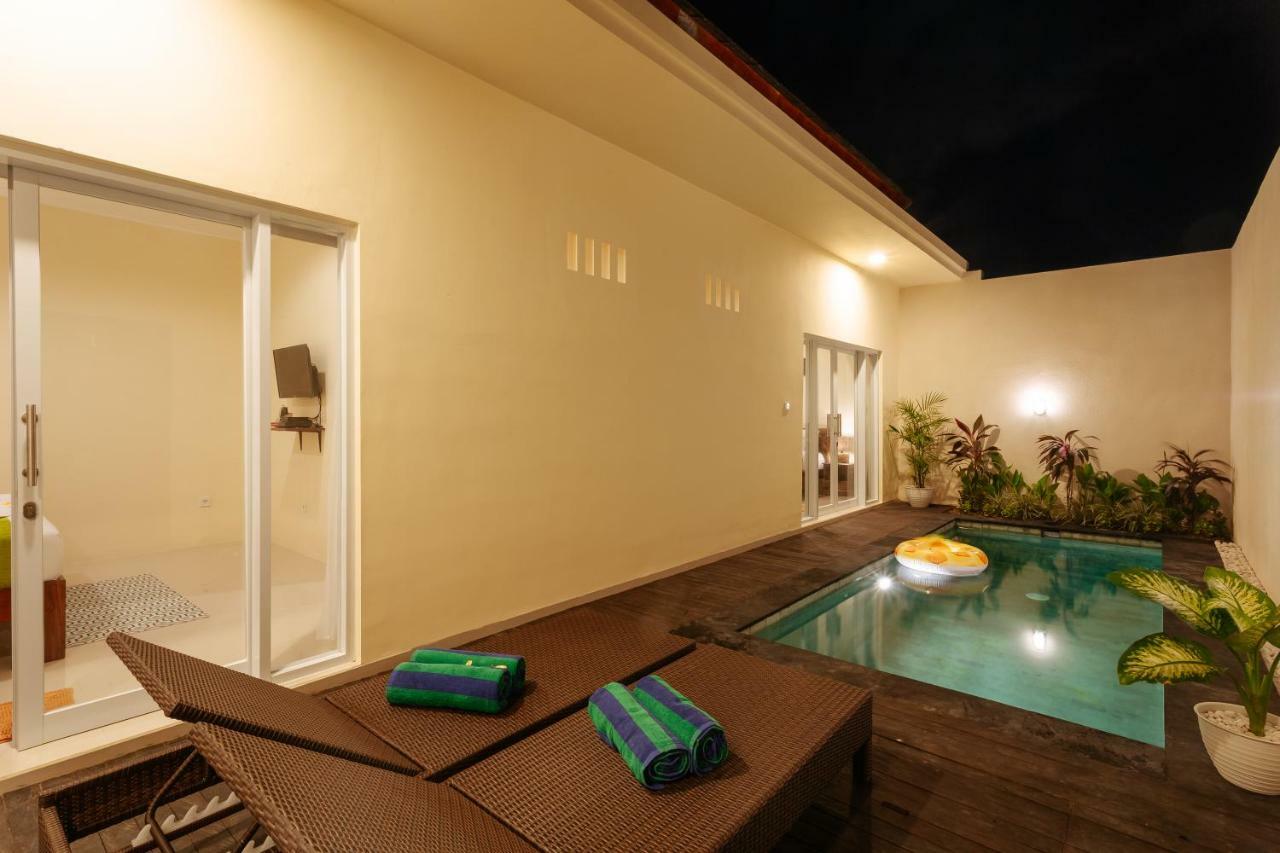 Villa Julie Seminyak Buitenkant foto