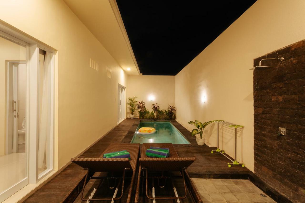 Villa Julie Seminyak Buitenkant foto