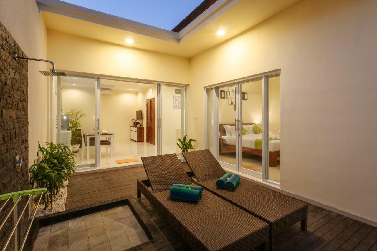 Villa Julie Seminyak Buitenkant foto