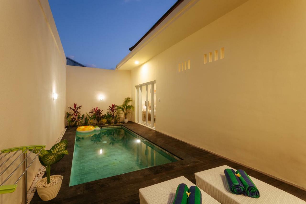 Villa Julie Seminyak Buitenkant foto